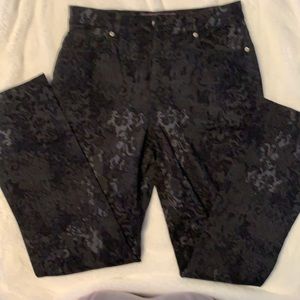 Gloria Vanderbilt Jeans, size 8